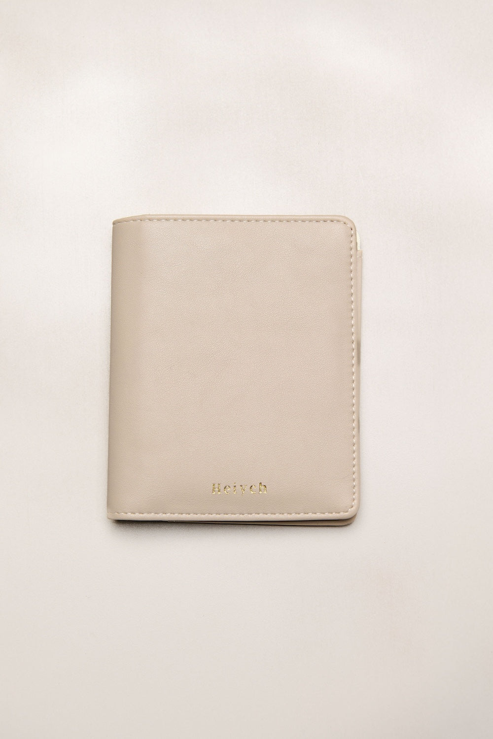 Taupe Heiych passport wallet with card slots